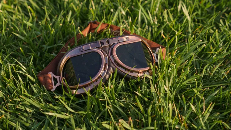 Grandpa's Shades Might Be a Goldmine: How to Handle Inherited Aviators Like a Pro